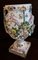 Vase Antique en Porcelaine Émaillée Blanche avec Décoration Florale 3