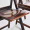 Klappbarer Stuhl aus dunklem Holz 4