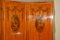 Antiker Raumteiler mit Spiegeln & mehrfarbigen Dekorationen 12
