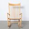 Sedia a dondolo J16 di Hans Wegner per Fredericia, Immagine 2