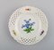 Meissen Teller aus handbemaltem Porzellan mit floralen Motiven, 3er Set 4