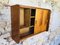 Mueble de almacenamiento de pared con puertas correderas, años 50, Imagen 6