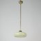 Lámpara colgante Bauhaus alemana de vidrio opalino en crema y latón, años 30, Imagen 3