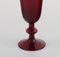 Vasos de licor de vidrio artístico soplado en rojo de Monica Bratt para Reijmyre. Juego de 12, Imagen 5