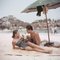 Modello Friend, Slim Aarons, XX secolo, Immagine 1