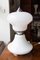 Lámpara de mesa italiana grande de vidrio lechoso, años 60, Imagen 15