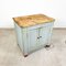 Kleiner Industrieller Holz Schrank 2