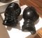 Kartel, Boxhandschuhe, Skulptur aus handgeschnitztem schwarzem Marmor, glattes Finish, 2018 12