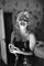 Affiche Marilyn Getting Ready to Go Out en Résine Argentée, Encadrée en Blanc par Ed Feingersh pour Galerie Prints 1