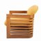 Armlehnstuhl aus Holz 4