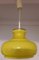 Lámpara de techo vintage de vidrio amarillo con soporte cromado de Honsel, años 70, Imagen 2