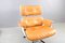 Fauteuil en Cuir Cognac avec Ottomane par Charles & Ray Eames pour Vitra, 1970, Set de 2 15