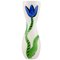 Vase aus Kunstglas mit Blumen von Ulrica Hydman Vallien für Kosta Boda, 1980er 1
