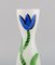 Vase aus Kunstglas mit Blumen von Ulrica Hydman Vallien für Kosta Boda, 1980er 2