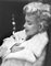 Affiche Marilyn Monroe Resting en Résine Argentée Encadrée en Blanc par Ed Feingersh 2