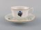 Royal Copenhagen Light Saxon Flower Coffee Cups with Saucers and Tray, Set of 5, Imagen 4