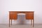 Mid-Century Freestanding Teak Desk, 1960s, Imagen 1