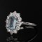 French Aquamarine Diamond 18 Karat White Gold Daisy Ring, 1960s, Imagen 8