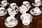 Servicio de té para 10 personas que incluye tazas con platillos, jarras para leche y azucareros de HHP, Japón, años 50. Juego de 32, Imagen 8