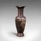 Petit Vase ou Urne Décoratif Victorien Antique en Bronze, Chine, 1900 4