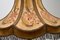 Antike geschnitzte Stehlampe mit besticktem Schirm 5