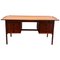 Brauner Mid-Century Teak Schreibtisch mit Schubladen 1