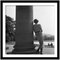 Donna poggiata su colonna Cannstatt, Germania, 1935, Immagine 4