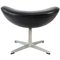 Sgabello modello 3127 per Egg di Arne Jacobsen e Fritz Hansen, Immagine 1