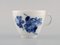 Tazas de café con platillos trenzados con flores azules Royal Copenhagen, años 60. Juego de 20, Imagen 3