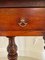 Antiker viktorianischer freistehender Tisch aus Ulmenholz 5