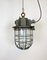 Lámpara colgante industrial enjaulada de hierro fundido gris, años 60, Imagen 1