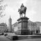 Piazza del mercato con monumento a Luigi IV, Darmstadt, Germania, 1938, Stampa 2021, Immagine 1