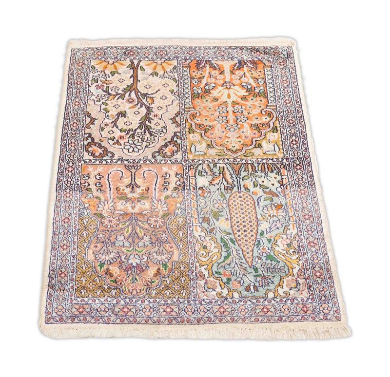 Floral Cashmere Carpet in Cremé White with Border for sale at Pamono