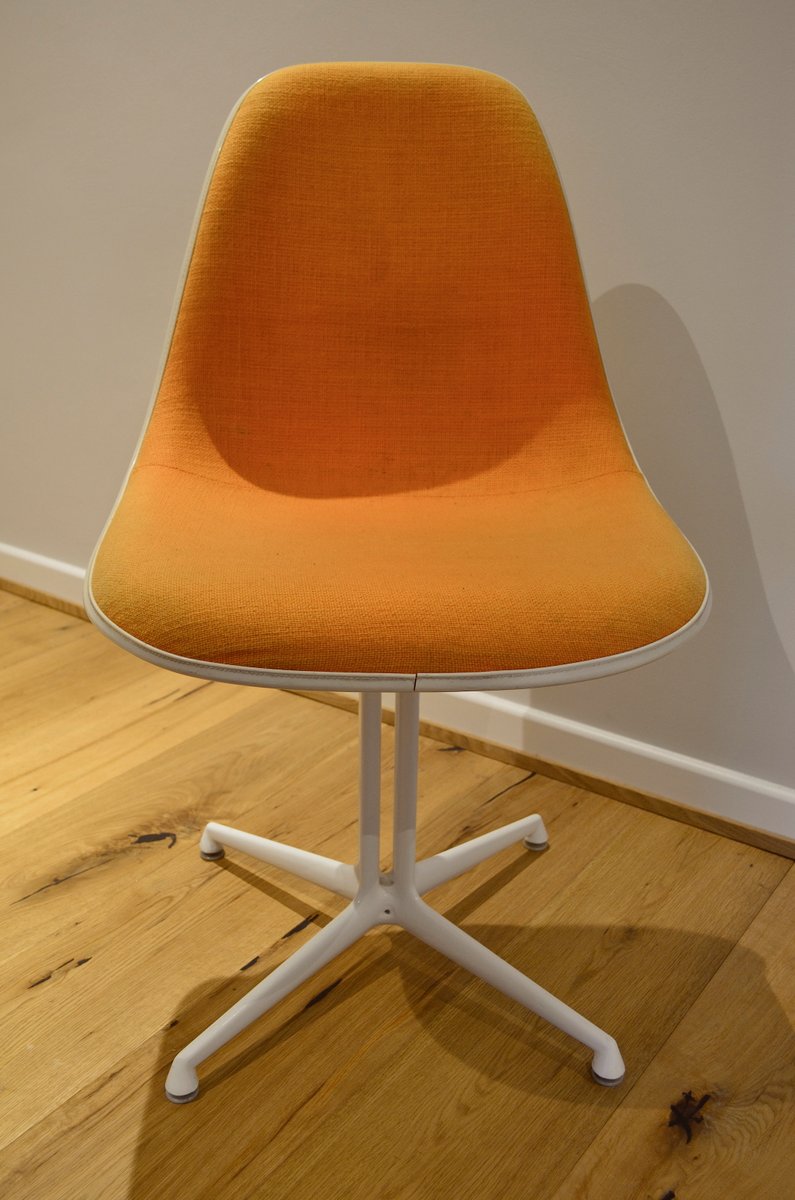 la fonda chair by charles and ray eames for herman miller vitra OV-100231