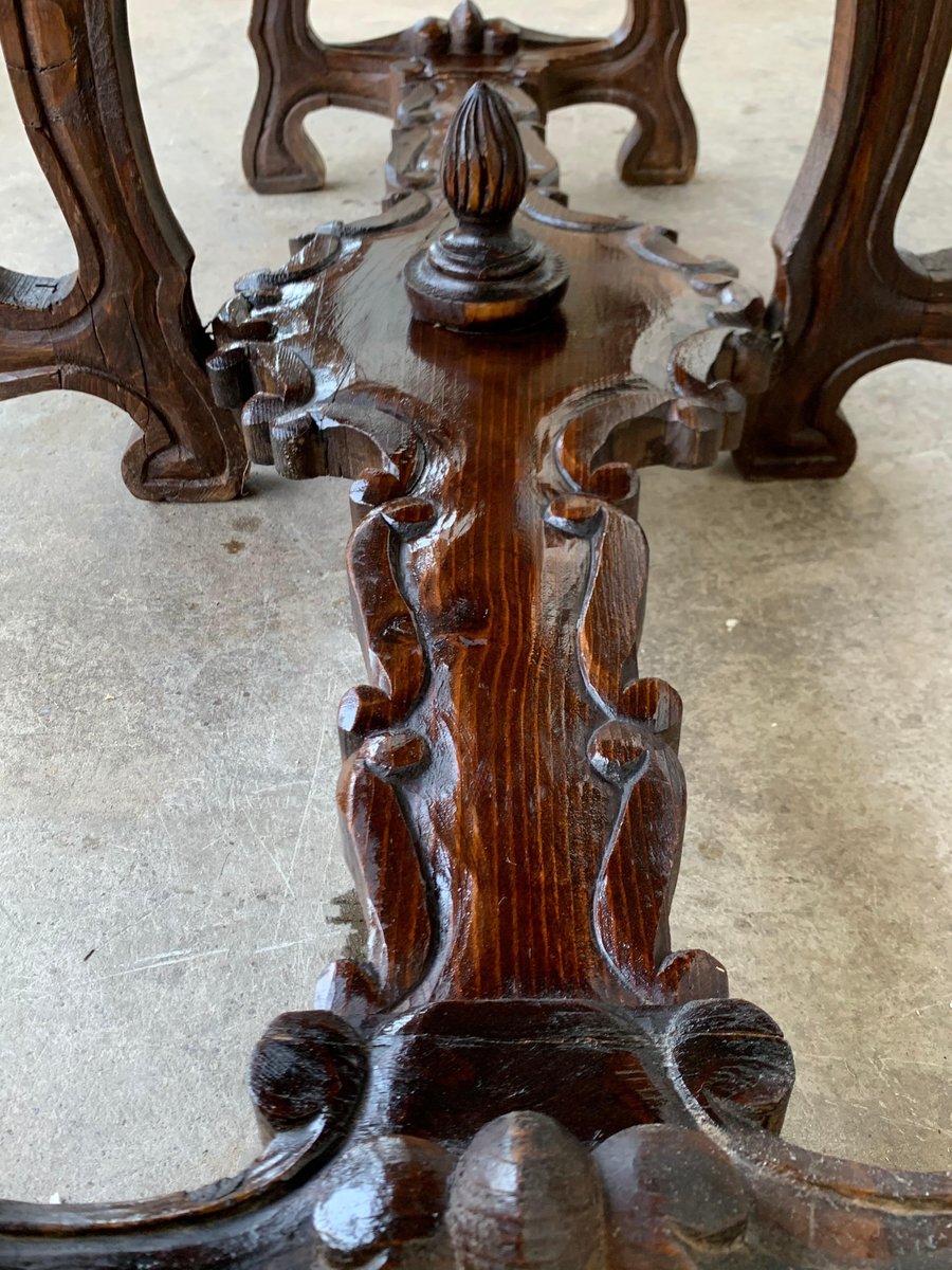 18th century carved oak oval table PSK-1002477