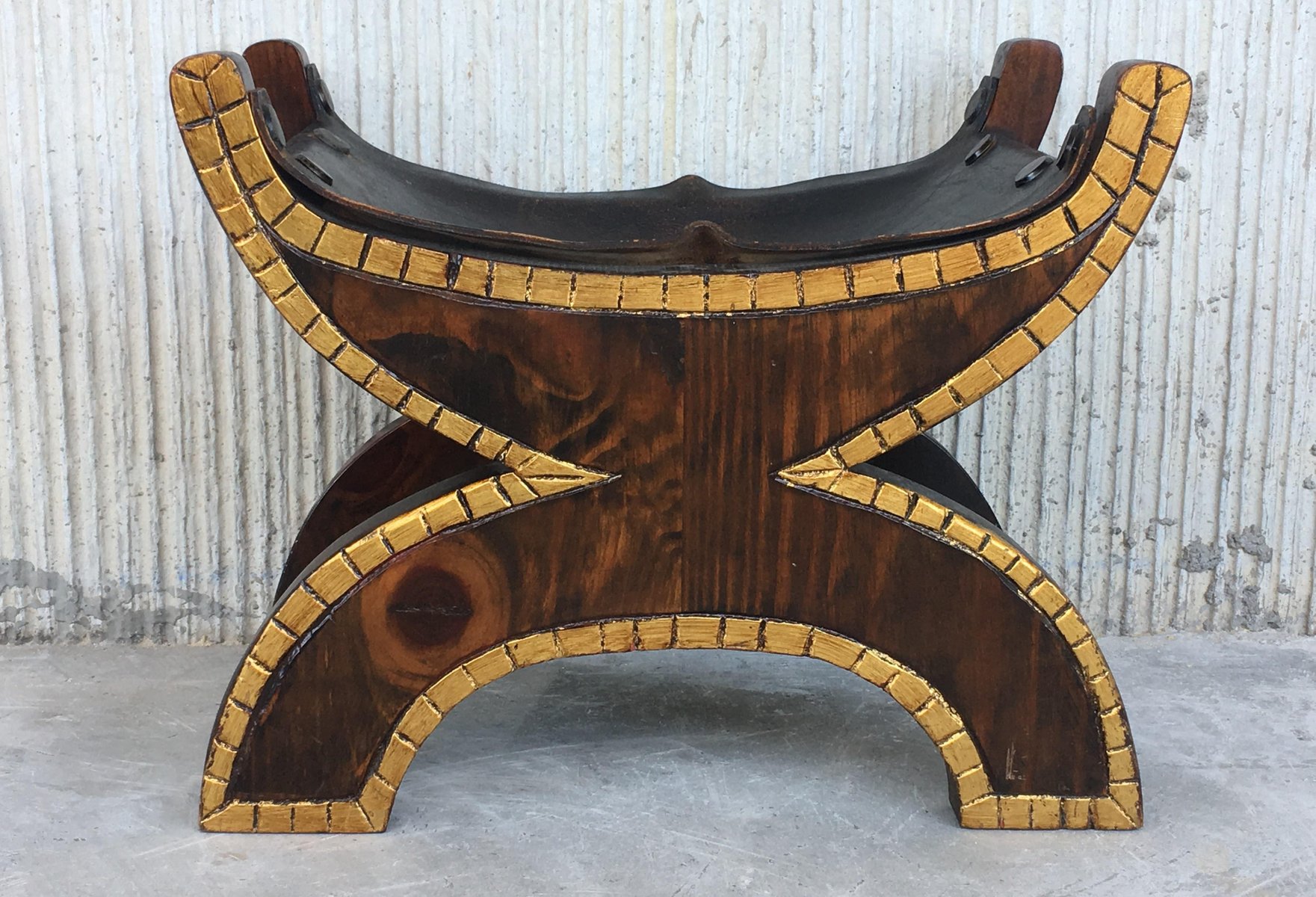 20th Century Spanish Carved Walnut Savonarola with Foot Rest, Set of 2