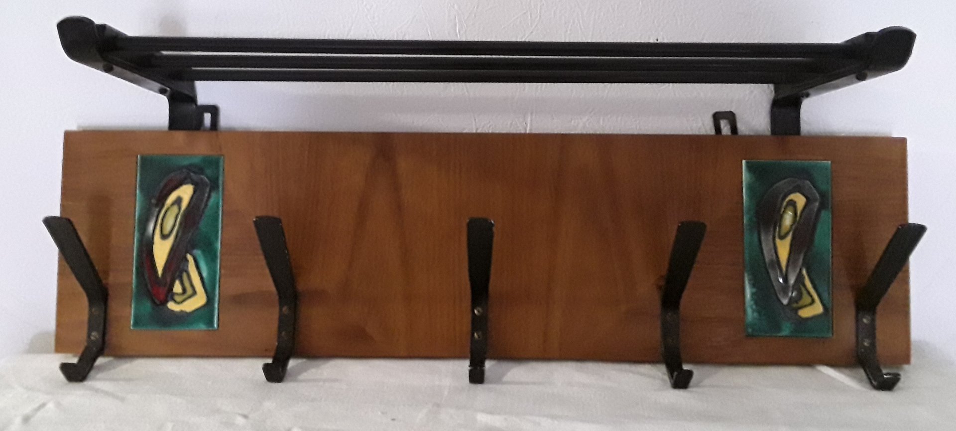 Zeilako Portachiavi Da Parete In Metallo Nero Con 7 Ganci - Scritta 'KEYS' - Organizer Per Ingresso, Corridoio E Ufficio - 25x8 Cm