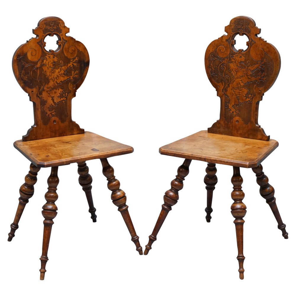 victorian poker hall chairs with armorial lion crest backs set of 2 GZP-1013336