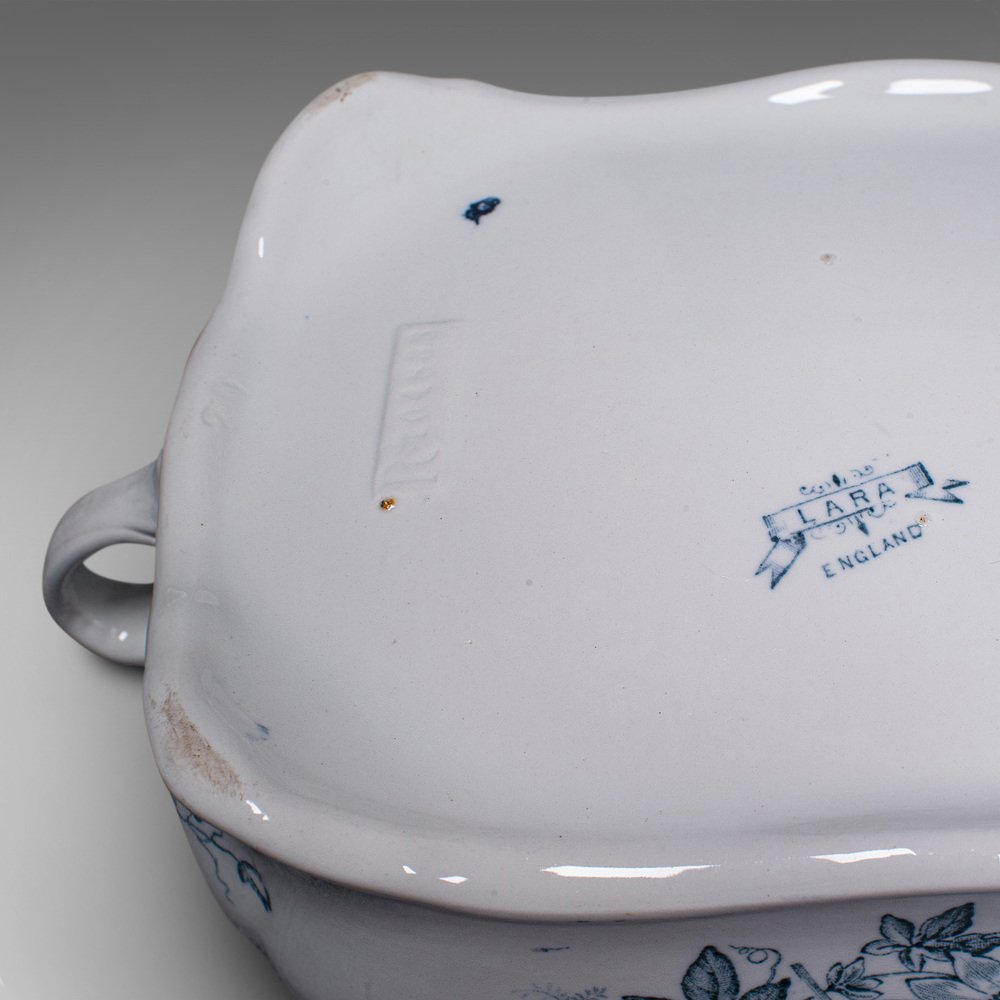 Antique English Victorian Ceramic Serving Tureens with Lids, 1900, Set