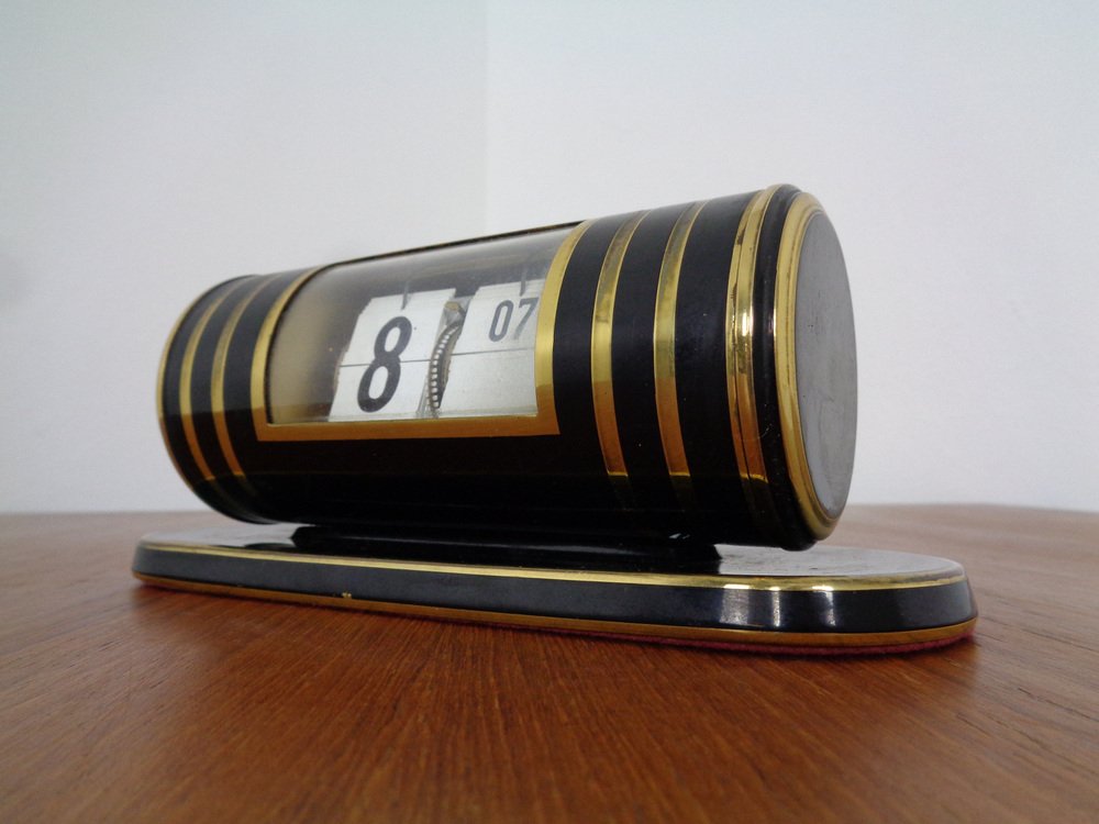 Art Deco German Plato Flip Clock by Josef Mergenhagen, 1940s for sale at Pamono
