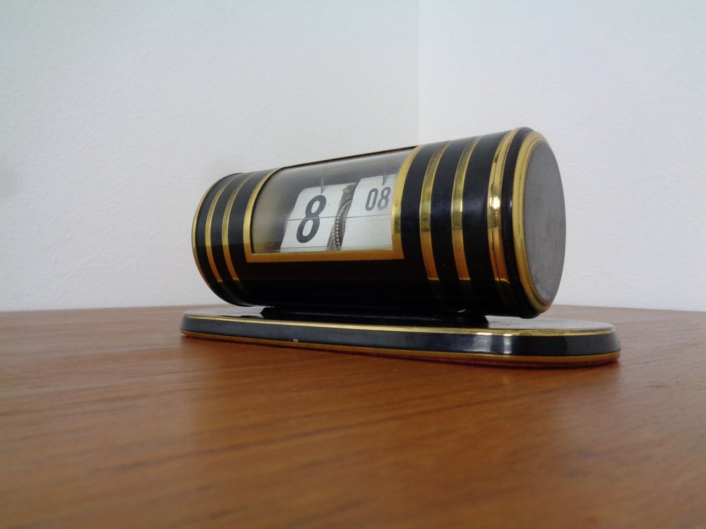Art Deco German Plato Flip Clock by Josef Mergenhagen, 1940s for sale at Pamono