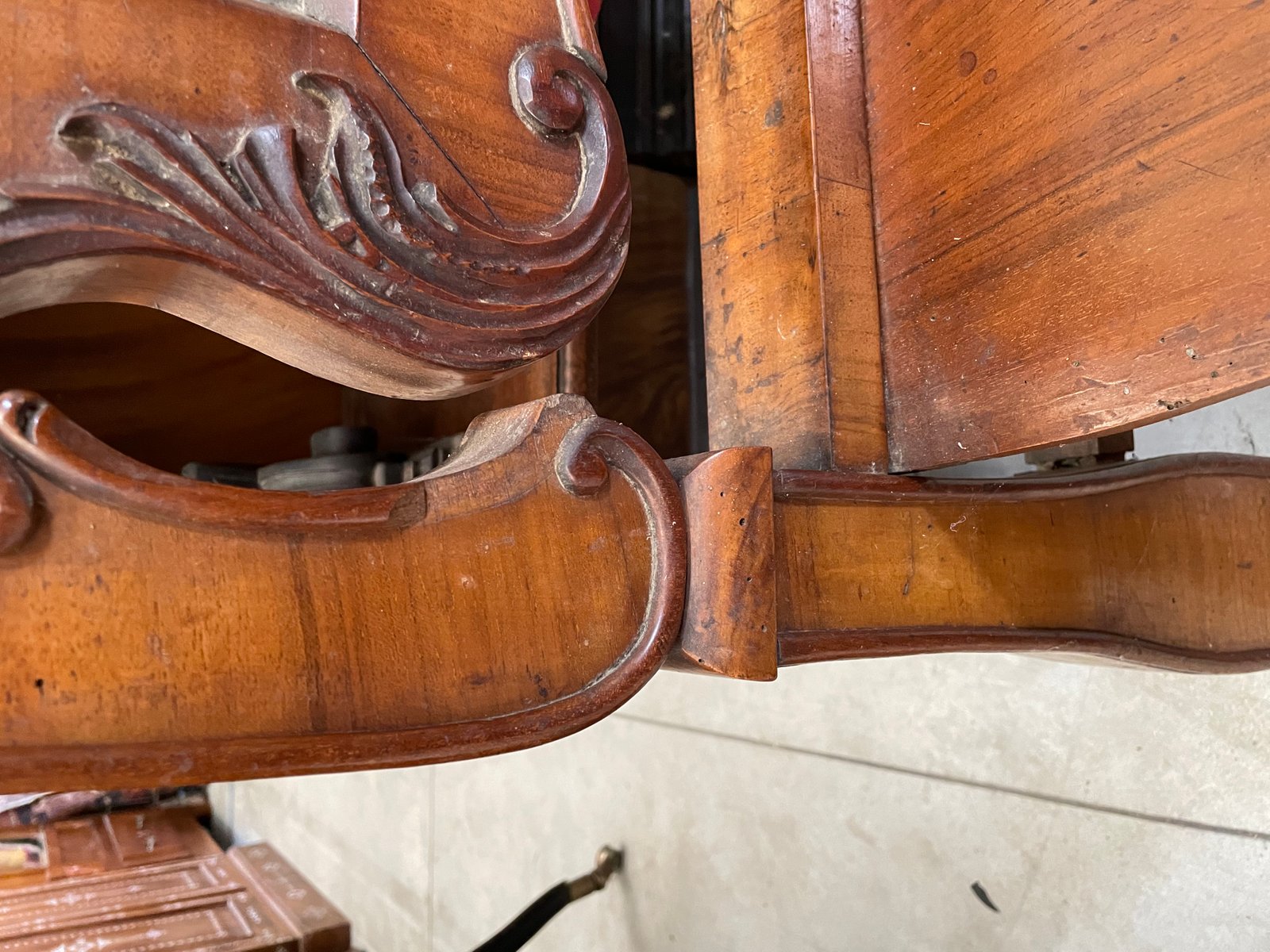 Tilting Floor Mirror in Walnut for sale at Pamono