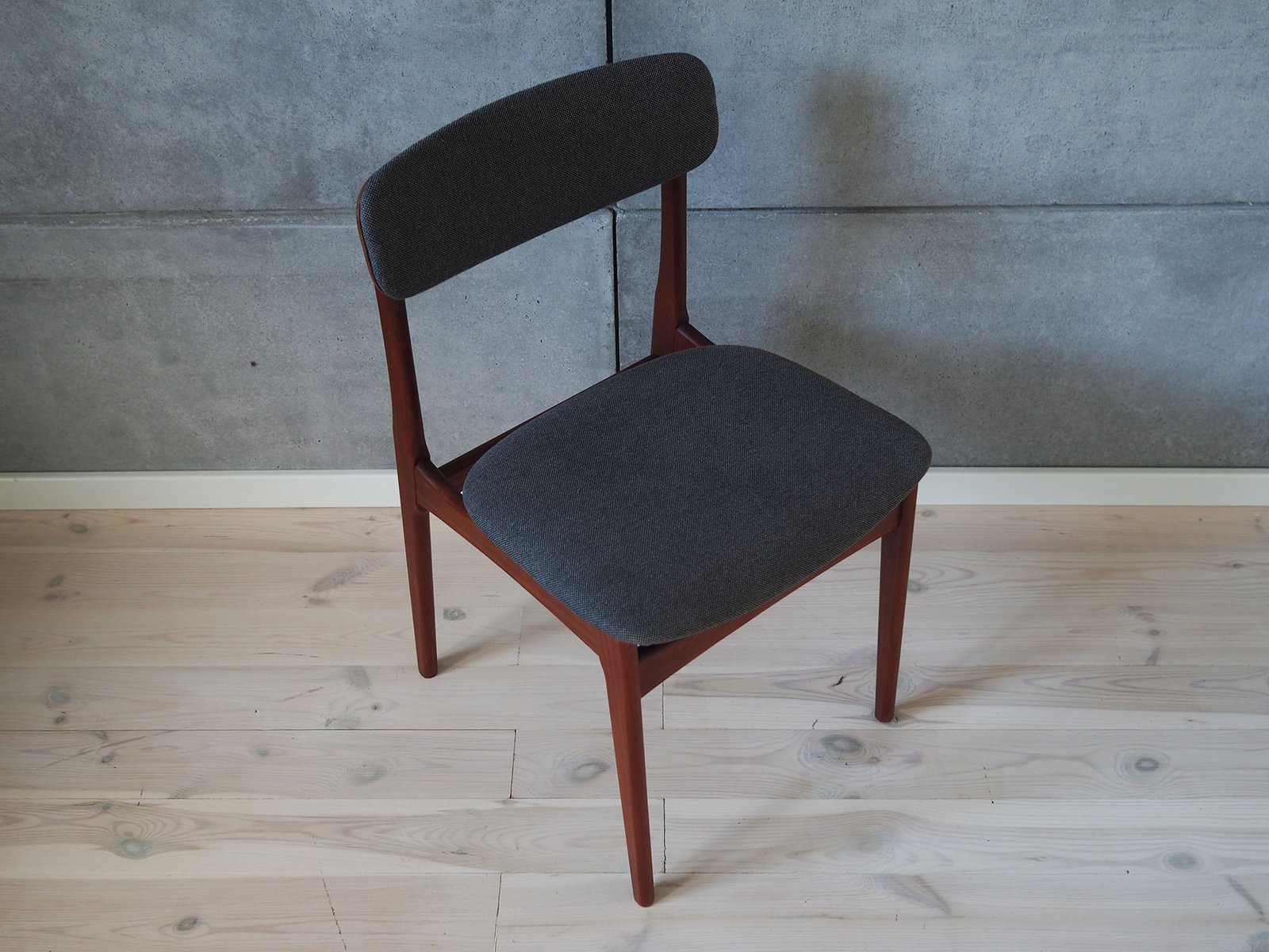 Danish Teak Chair by N. & K. Bundgaard Rasmussen, 1960s for sale at Pamono