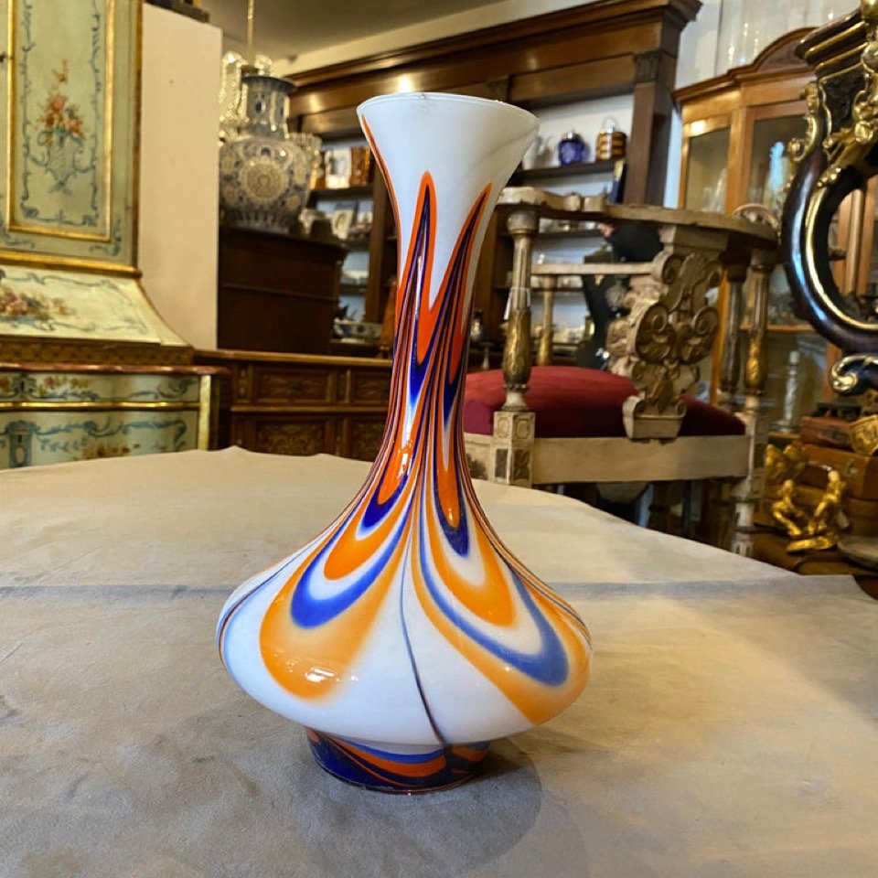 MidCentury Modern Orange and Blue Opaline Vase from Carlo Moretti, 1970s for sale at Pamono