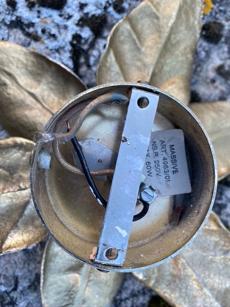 Apliques belgas florentinos de Willy Daro para Massive Lighting. Juego