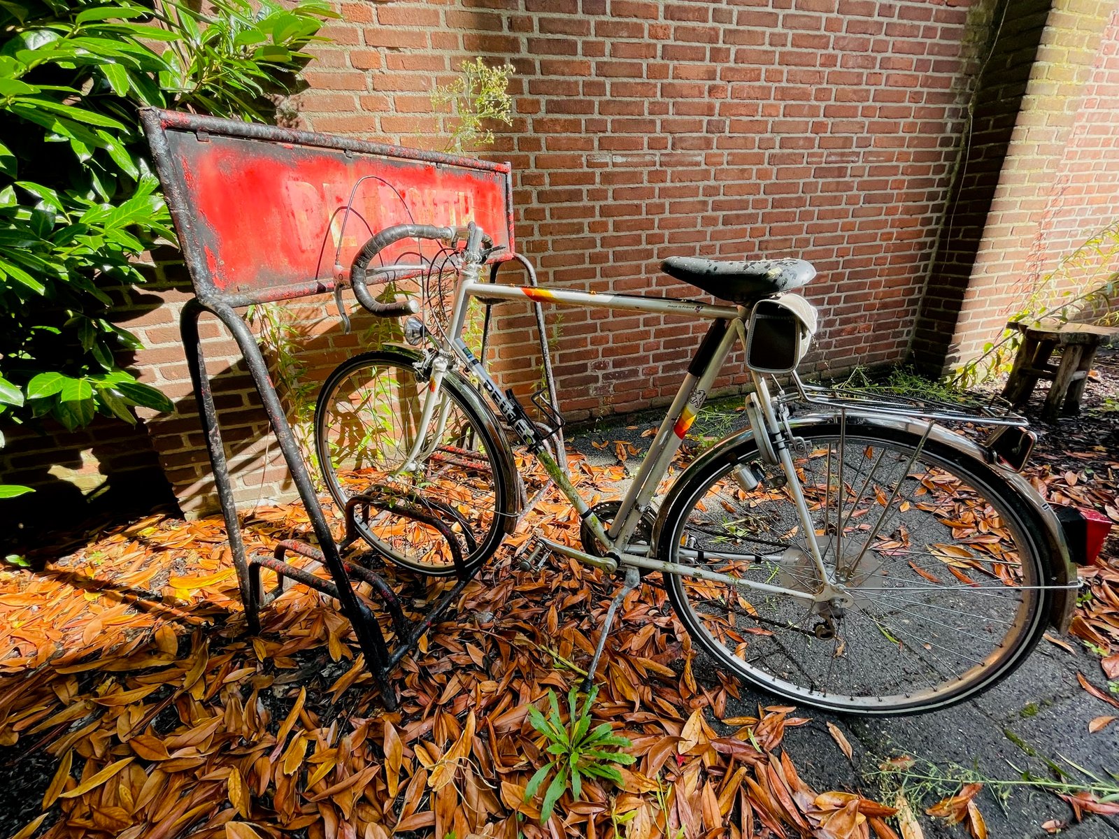 Vintage Bicycle Stand, France for sale at Pamono