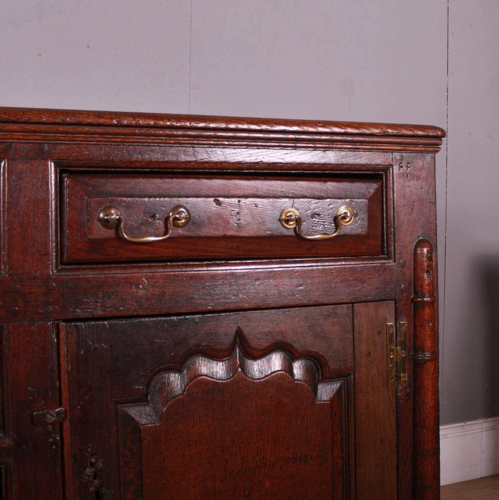 Antique English Oak Dresser Base for sale at Pamono