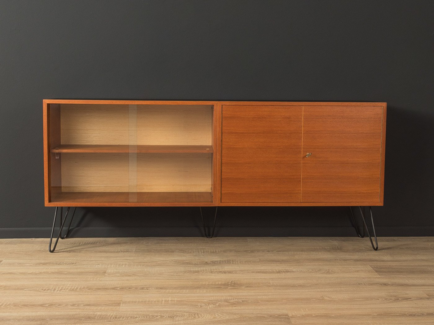 Credenza, anni '60 in vendita su Pamono