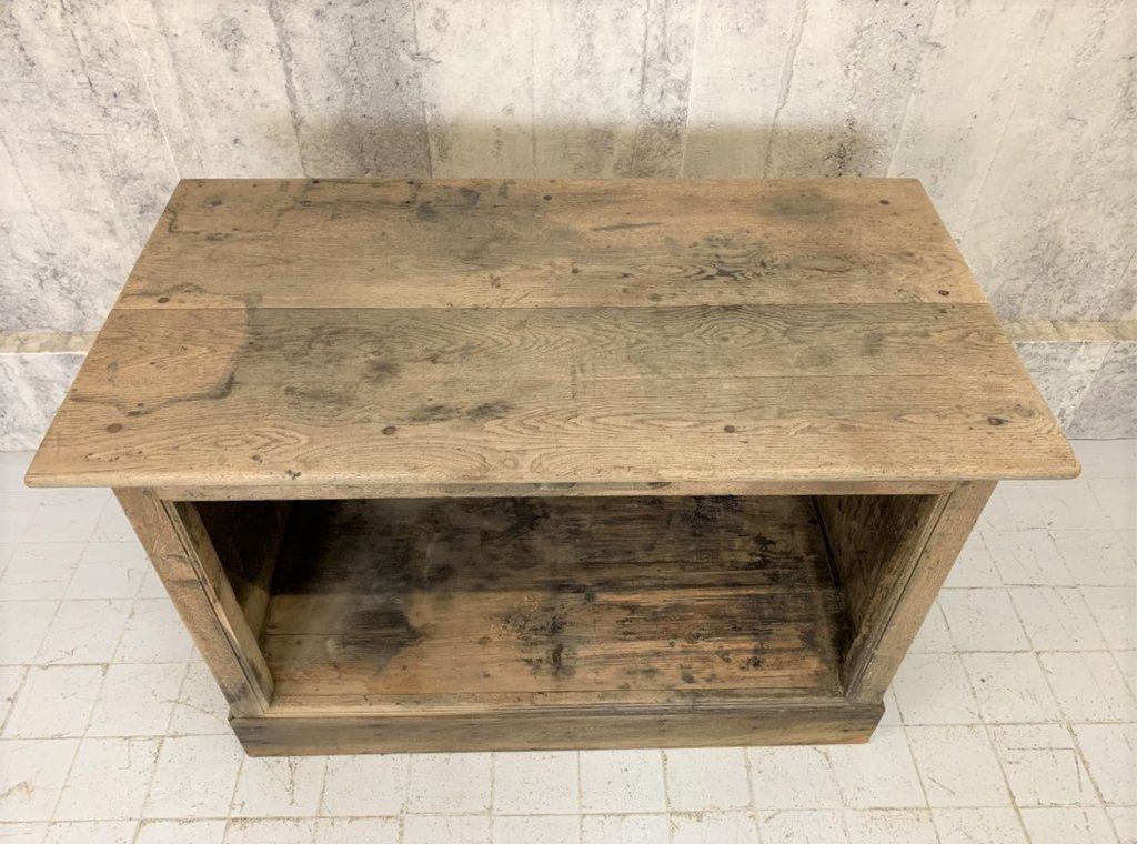 19th Century Double Sided Solid Oak Shop Counter for sale at Pamono