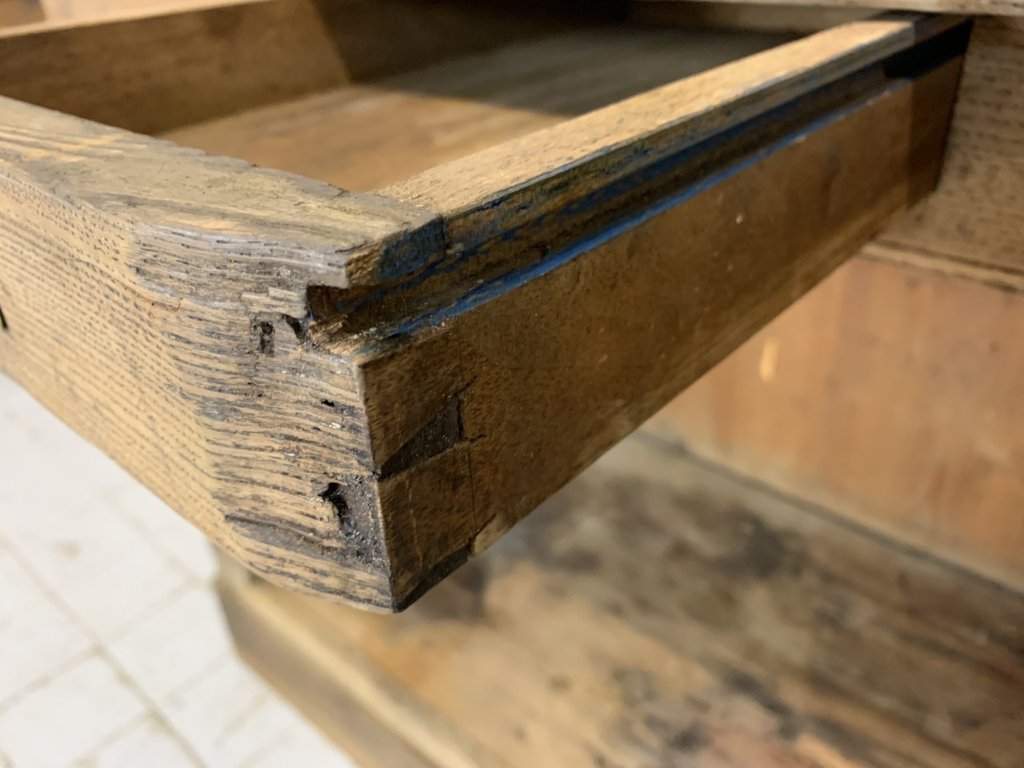 19th Century Double Sided Solid Oak Shop Counter for sale at Pamono